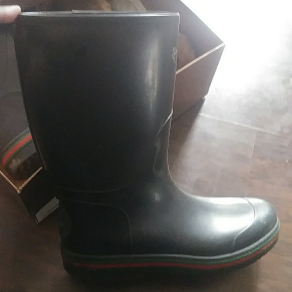gucci rain boots mens